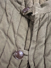 Load image into Gallery viewer, Giacca militare bulgara imbottita – Anni ’50