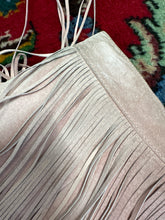 Load image into Gallery viewer, Gonna frange in camoscio rosa 80s