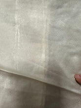 Load image into Gallery viewer, Sottoveste sartoriale vintage anni ’50 in raso di seta con pizzo