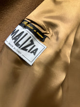 Load image into Gallery viewer, Cappotto color caffe latte 90s