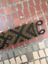 Load image into Gallery viewer, Bracciale tradizionale Tboli