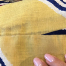 Load image into Gallery viewer, Yutaka villa con stampe multicolor 50s