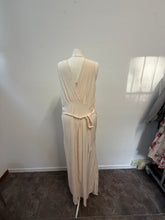 Load image into Gallery viewer, Sottoveste rosa cipria peonia fine 50s