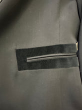 Load image into Gallery viewer, Tailleur nero con inserti in velluto