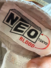 Load image into Gallery viewer, Pantaloni Neo Blood Tokyo – tortora chiaro anni ’80 (Deadstock)