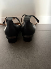 Load image into Gallery viewer, Valentino Garavani Leather Ankle Strap Pumps – Black | EU 40