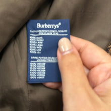 Load image into Gallery viewer, Competo Burberry shetland tweed 70s