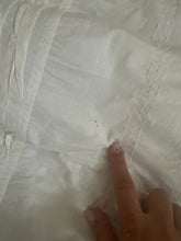 Load image into Gallery viewer, Abito sottoveste bianco antico