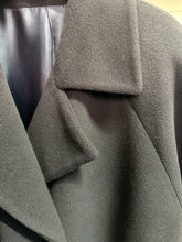 Load image into Gallery viewer, Cappotto blu notte lana merinos e lana di agnello 90s