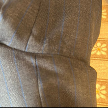 Load image into Gallery viewer, Completo sartoriale gessato blu in tessuto Loropiana 80s