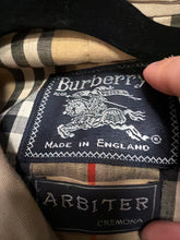 Load image into Gallery viewer, Trench Burberrys’ Vintage