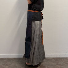 Load image into Gallery viewer, Grembiule giapponese in tela Maneki-neko – workwear tradizionale
