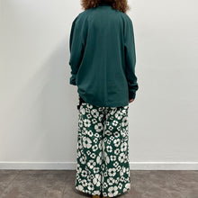 Load image into Gallery viewer, Polo verde Heritage True Love