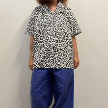 Load image into Gallery viewer, Camicia “Bacteria Camo” coreana vintage