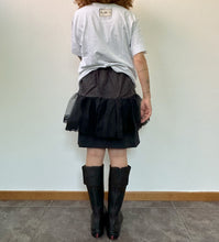 Load image into Gallery viewer, Gonna Bianco nero con balza in pizzo 80s