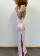 Load image into Gallery viewer, Abito Rotate paillettes bianco e rosa