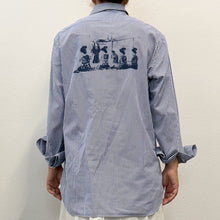 Load image into Gallery viewer, KATAMI — Camicia a righe bianche e blu Borrelli