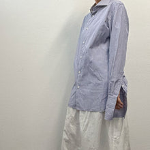 Load image into Gallery viewer, KATAMI — Camicia a righe bianche e blu Borrelli