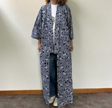 Load image into Gallery viewer, Yutaka blu e bianca con stampe VENTAGLIO 50s acquistata Kyoto