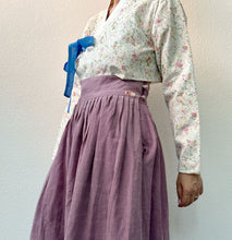 Load image into Gallery viewer, Gonna da lavoro acquistata in Korea color viola vintage