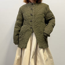 Load image into Gallery viewer, Giacca militare bulgara imbottita – Anni ’50