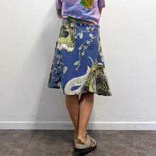 Load image into Gallery viewer, Gonna vintage Just Cavalli anni 2000, modello multicolore in denim.