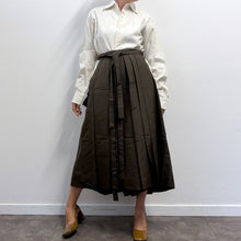 Load image into Gallery viewer, Hakama Vintage Tradizionale Giapponese Sendai-hira – Seta Ki-tsumugi