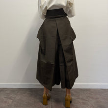 Load image into Gallery viewer, Hakama Vintage Tradizionale Giapponese Sendai-hira – Seta Ki-tsumugi