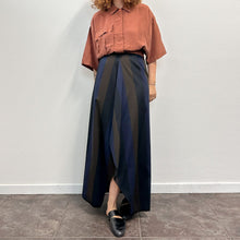 Load image into Gallery viewer, Camicia bomber in seta color bronzo in 90s