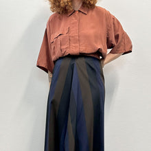 Load image into Gallery viewer, Camicia bomber in seta color bronzo in 90s