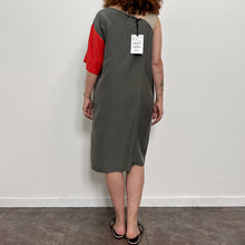 Load image into Gallery viewer, Abito Penny Black in seta Y2K