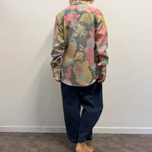 Load image into Gallery viewer, Camicia Vintage Operata con Fantasia Floreale Giapponese (Fine Anni '90)