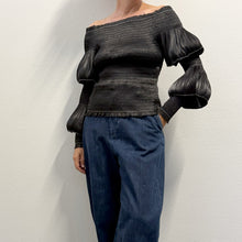 Load image into Gallery viewer, Top Nero Avant Garde Scultoreo Elasticizzato & Plissettato