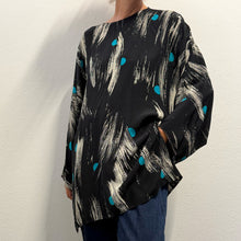 Load image into Gallery viewer, Blusa Sartoriale in Crepe di Seta – Pattern Astratto