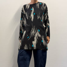 Load image into Gallery viewer, Blusa Sartoriale in Crepe di Seta – Pattern Astratto
