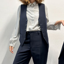 Load image into Gallery viewer, Completo tre pezzi blu scuro lana fine 70s