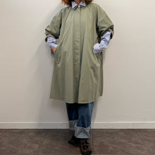 Load image into Gallery viewer, Trench Marella Vintage Anni ’80 – Verde Salvia