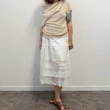 Load image into Gallery viewer, Top drapes e asimmetrico in maglia di lino Y's Yohji Yamamoto