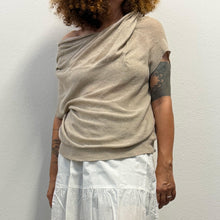 Load image into Gallery viewer, Top drapes e asimmetrico in maglia di lino Y's Yohji Yamamoto