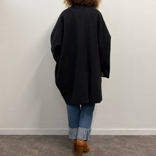 Load image into Gallery viewer, Cappotto leggero nero anni ’90