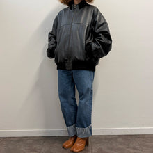 Load image into Gallery viewer, Bomber in pelle nera 90s