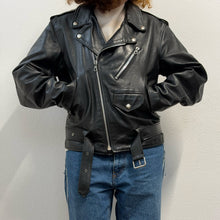 Load image into Gallery viewer, Giacca biker in pelle nera anni ’90