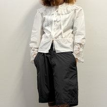 Load image into Gallery viewer, Camicia Vintage Bianca in Cotone con Pizzo - Made in France