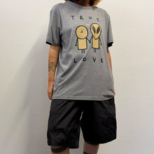 Load image into Gallery viewer, T-shirt true love