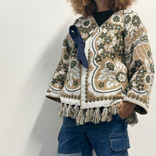 Load image into Gallery viewer, K-COPRIMI giacca ripresa da un modello vintage di Jeogori