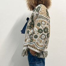 Load image into Gallery viewer, K-COPRIMI giacca ripresa da un modello vintage di Jeogori