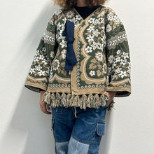 Load image into Gallery viewer, K-COPRIMI giacca ripresa da un modello vintage di Jeogori