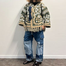 Load image into Gallery viewer, K-COPRIMI giacca ripresa da un modello vintage di Jeogori