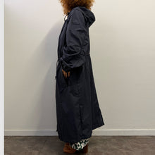 Load image into Gallery viewer, Prototipo Parka ultraleggero blu in nylon