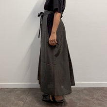 Load image into Gallery viewer, Hakama Vintage Tradizionale Giapponese Sendai-hira – Seta Ki-tsumugi